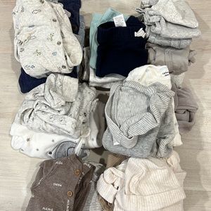 Gender neutral baby clothing. Size newborn and 0-3. Carters, H&M and Old Navy